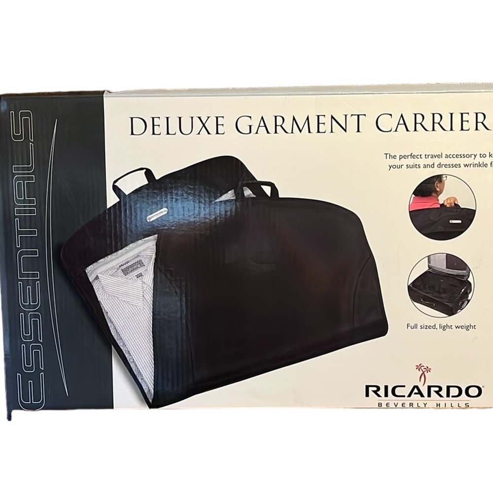 Ricardo Beverly Hills 45" DELUXE GARMENT CARRIER -Black- NEW  - Full Size